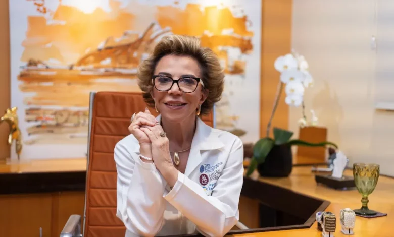 Autoridade em Menopausa e Endocrinologia